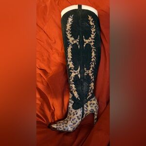 Gianni Bini Black and Brown Over the Knee Boots Wide Calf Great Shape 9